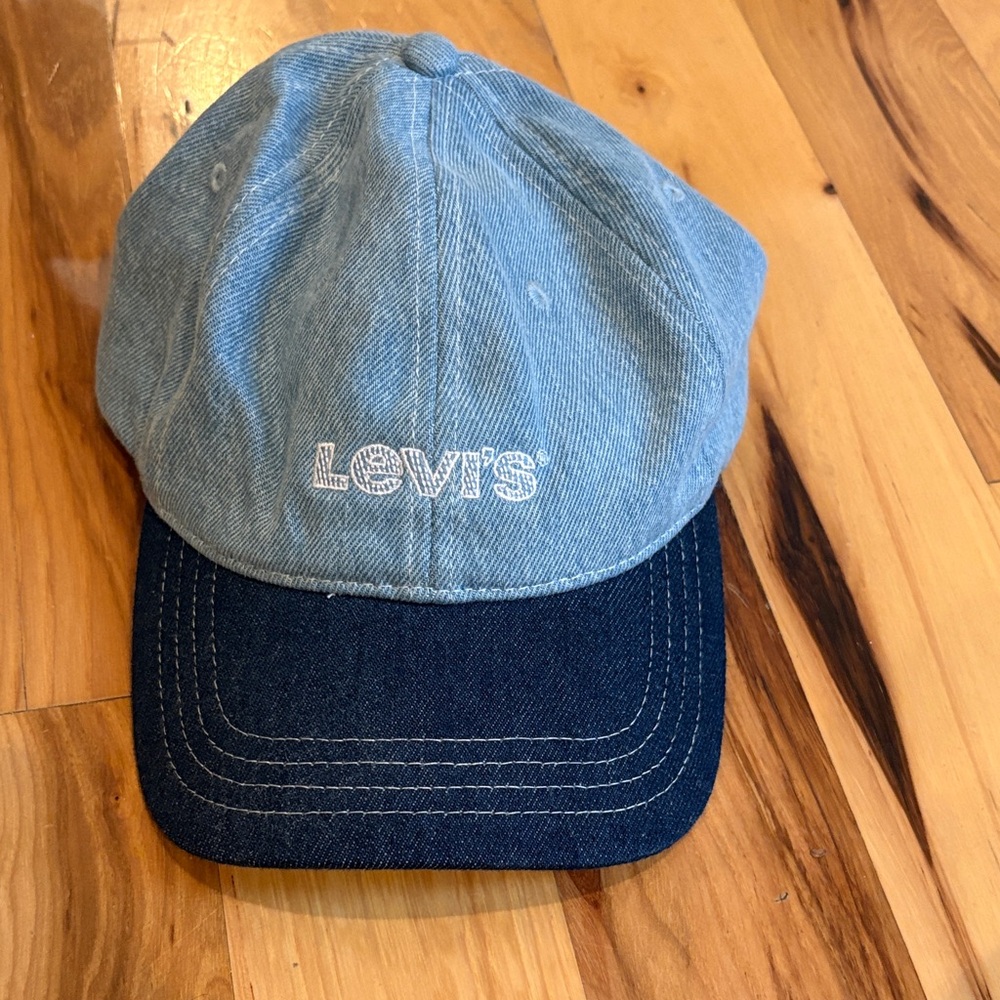 Levi's Denim Cap in Light and Dark Blue
